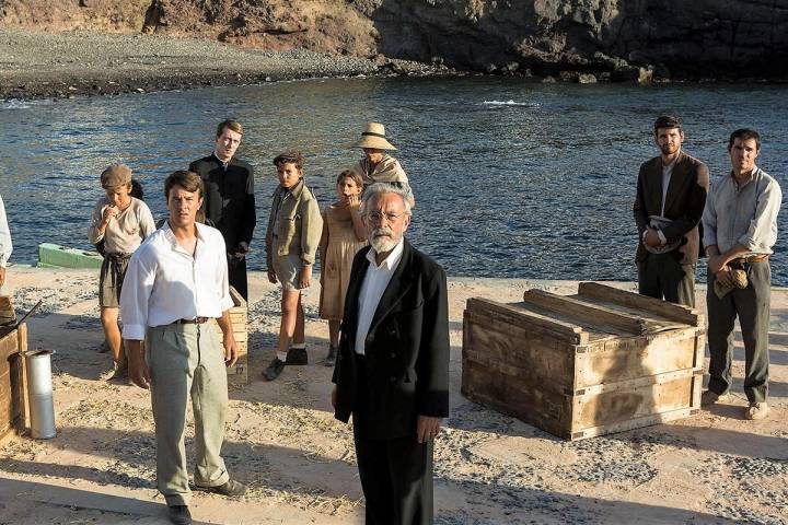 La supuesta llegada de Unamuno a Fuerteventura, según la película 'La isla del viento'. Foto: Facebook