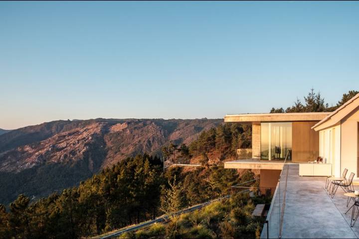 A Casa de São Lourenço fica a 1250 metros de altitude