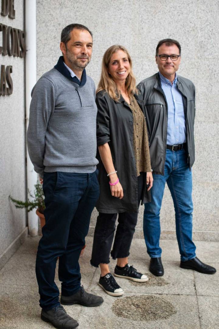 Antón Xende y Luis Vázquez, del consejo regulador, y Teresa Moreno, especialista del CIAM