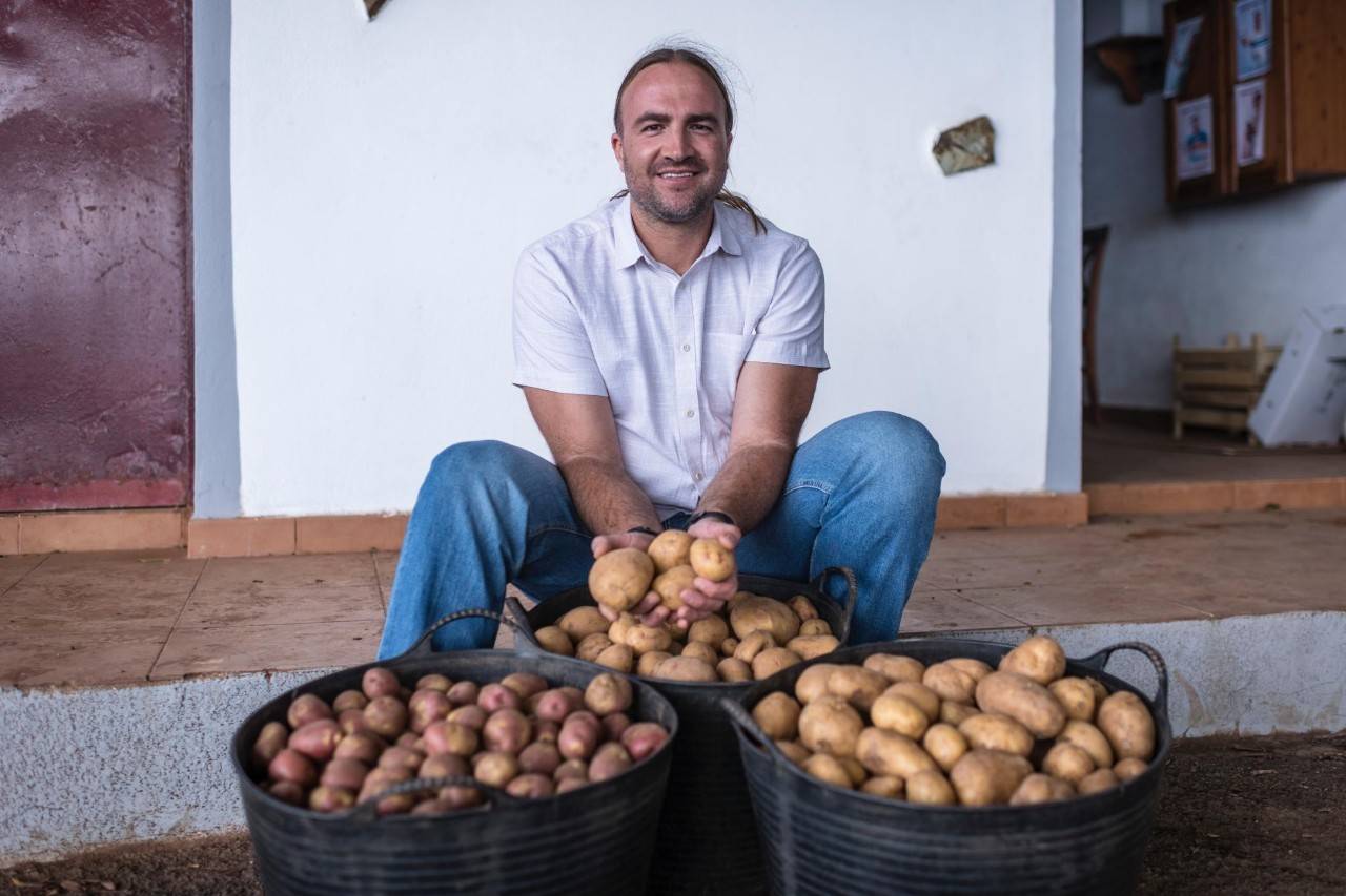 Ayoze Melo, técnico agrícola de Fedola