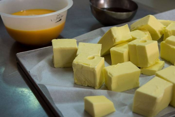 Mantequilla fresquísima como todos los ingredientes que Torreblanca selecciona para hacer su famoso panettone.