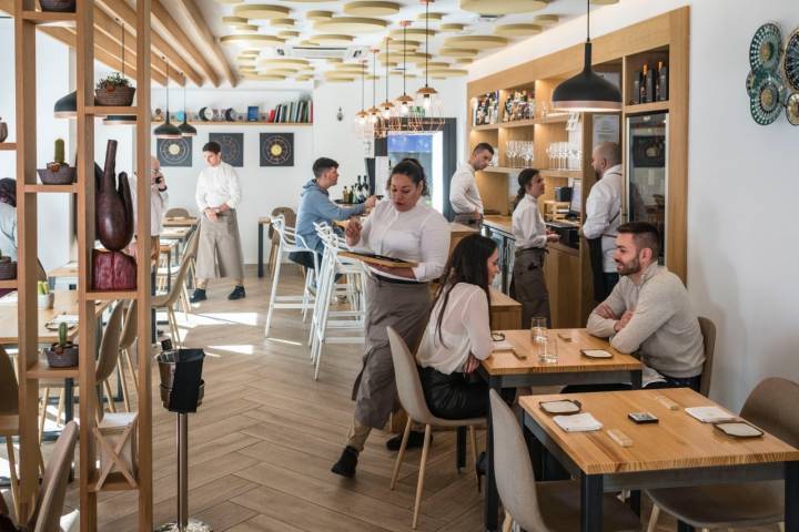 Comedor del restaurante Atelier Casa de Comidas (Granada).