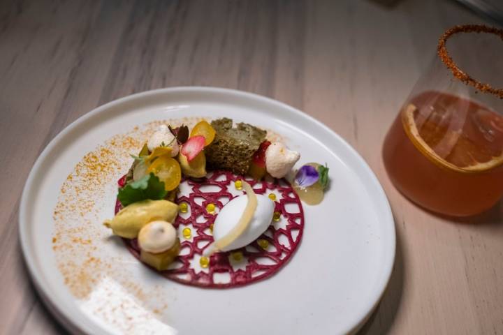 Postre Sueños de Alhambra del restaurante Atelier Casa de Comidas (Granada).