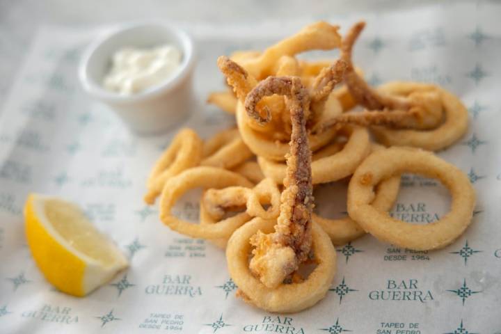 Calamares del Bar Guerra, en San Pedro de Alcántara (Málaga)