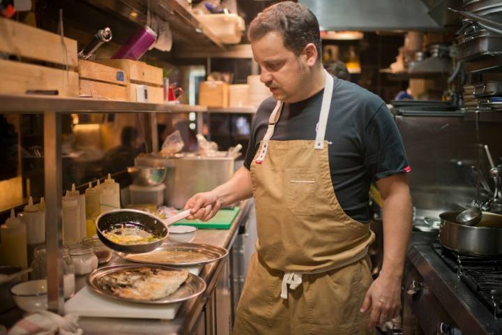 Rodrigo García, tras éxitos como 'Chuka Ramen Bar', controla la cocina de 'Arima'.