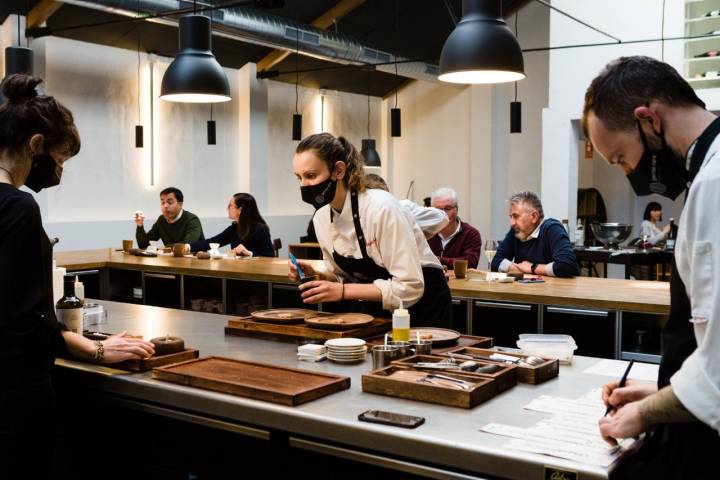 Restaurante 'Gente Rara' (Zaragoza): trabajo en cocina