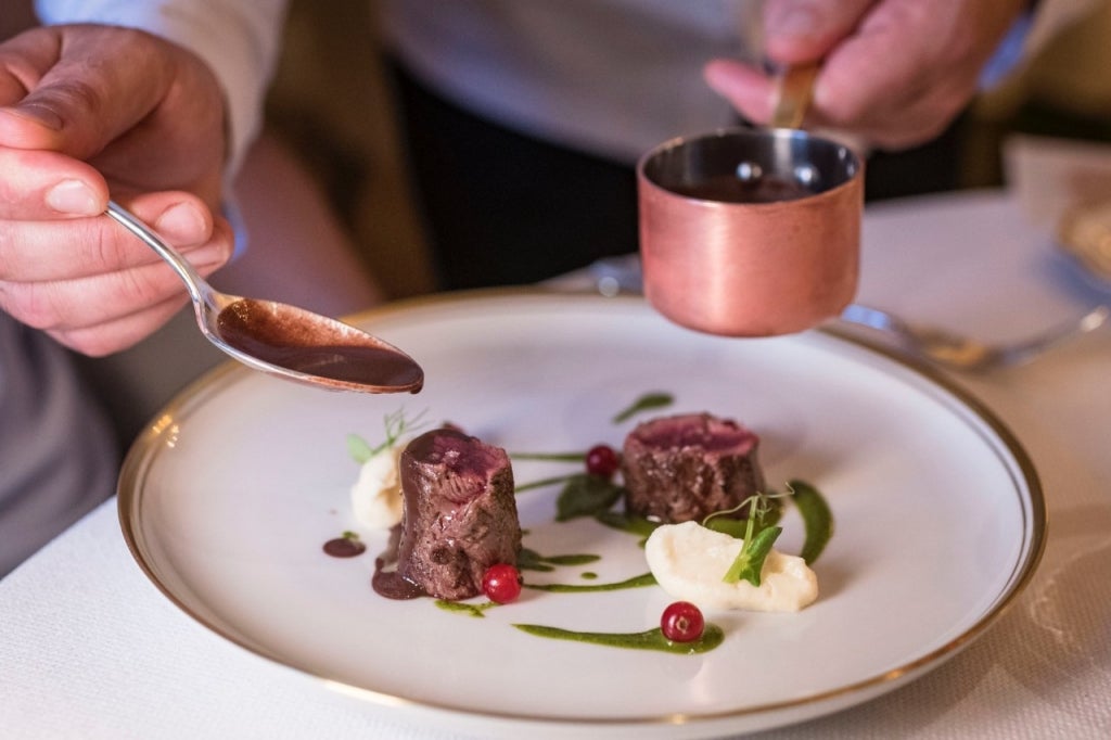 Un viaje gastronómico y placentero a la Corte de Felipe V Un viaje gastronómico y placentero a la Corte de Felipe V