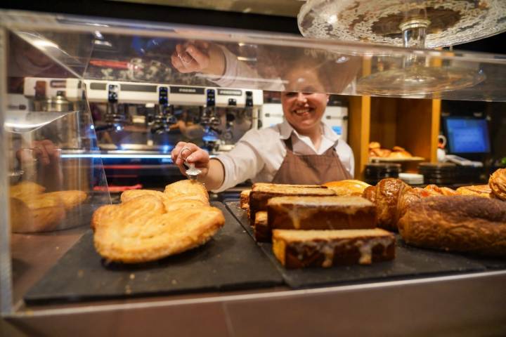 Bollería en la pastelería Maro Vallés