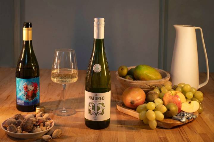 Neverwine y Natureo Blanco Moscatel de Alejandría, ambos sin alcohol