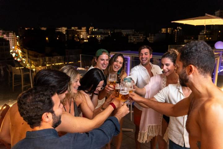 El night pass de la azotea de la Catorce es un planazo para las noches de verano. 