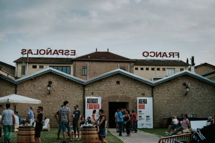 Las 'Bodegas Franco-Españolas' organizan multitud de actividades en sus instalaciones, sobre todo en verano. Foto: Facebook 'Bodegas Franco-Españolas'