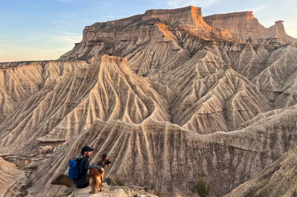 El desierto navarro en compañía canina