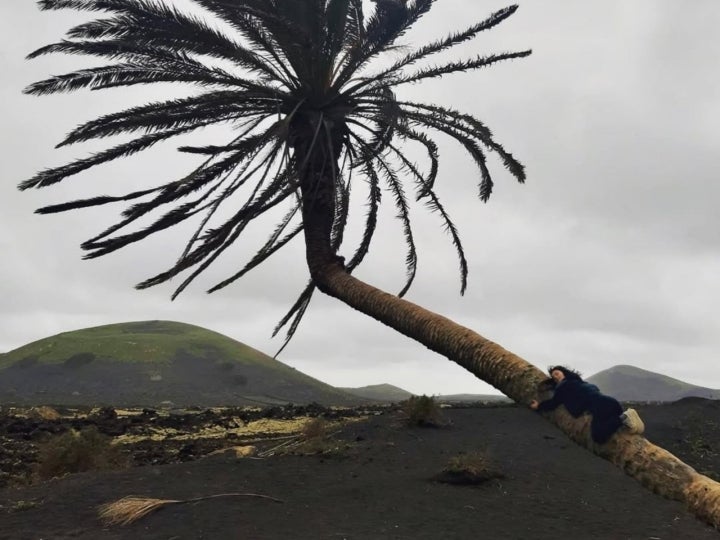 La actriz Nadia de Santiago en Lanzarote