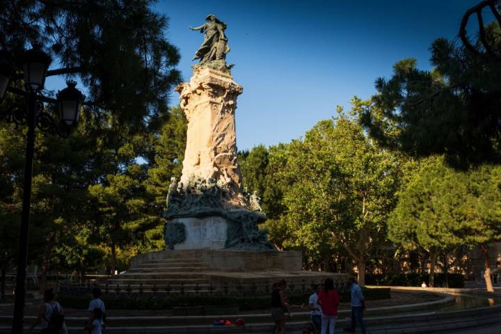Paseo por Zaragoza: Plaza de los Sitios