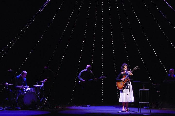 Momento de la actuación de Katie Melua durante el festival.