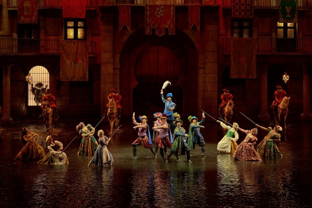 Puy du Fou en 7 espectáculos vibrantes Puy du Fou en 7 espectáculos vibrantes