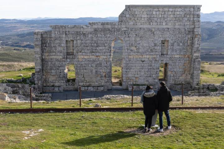 Málaga (España) Ronda 08/01/2025 Reportaje en el Conjunto Arqueológico de Acinipo, que constituye un yacimiento ubicado en la Serranía de Ronda, a 20 kilómetros de la ciudad de Ronda y donde el Teatro Romano es su elemento mejor conservado.Foto: Daniel Pérez