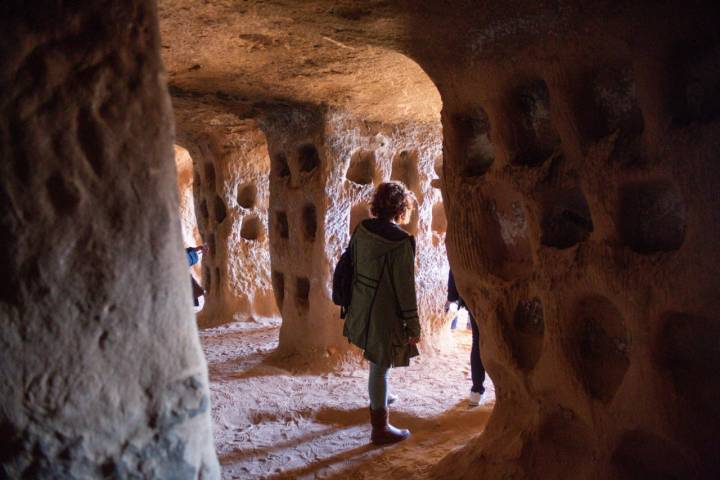 Cueva de los 100 Pilares (Arnedo): apertura