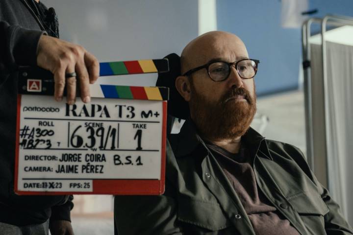 El actor Javier Cámara en la tercera temporada serie RAPA