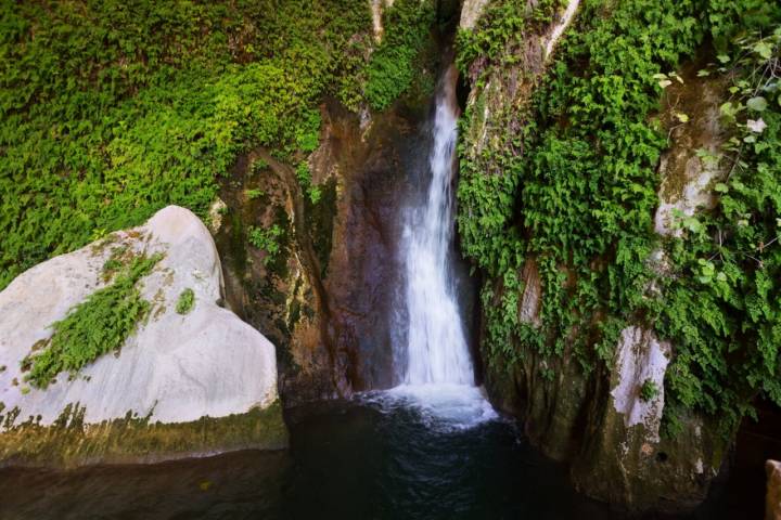 Cascada Cueva del Agua de Tíscar. Jaén