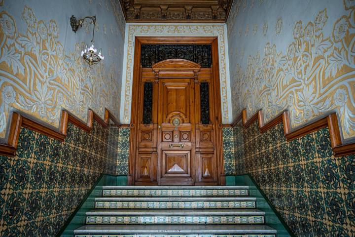 Detalle del interior de la Casa Torrabadella-Can Ramoneda, proyectada por el arquitecto Francesc Mariné.