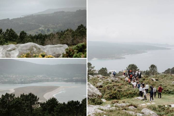 Un grupo de senderistas recorren O Camiño dos Faros a su paso por la ría de Corme-Laxe (Costa da Morte, A Coruña).
